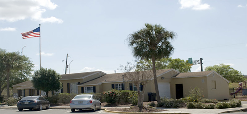 Griffin Park Apartments at 520 Callahan Dr.