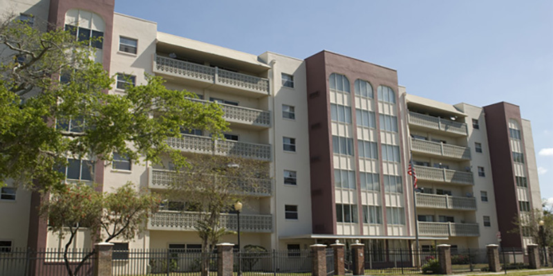 Lorna Doone Apartments at 1617 W. Central Blvd